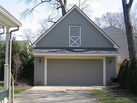 2 car detached garage
