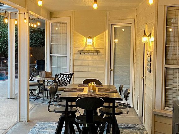 4th image of 5543 W Prospect Avenue