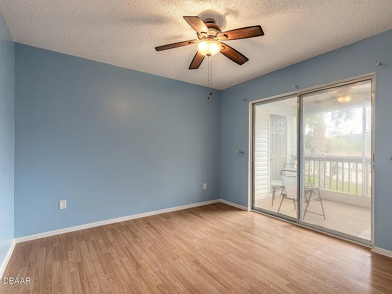 1600 Big Tree Rd #B7 — Photo 18