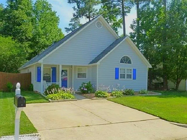 108 Buena Vista Dr — Photo 1