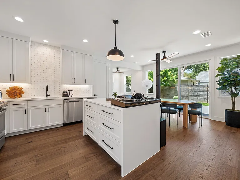 2609 Willow St #2 — Photo 34