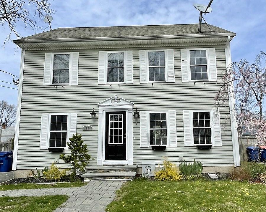 1st image of 27 Haig Ave