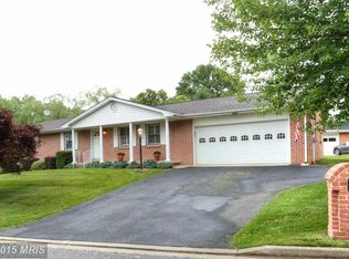 4 Larch Ln, Middletown, MD