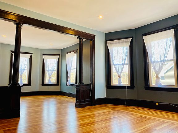 2nd image of 97 Raymond St #1