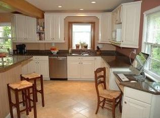 6451 Spring Ter, Falls Church, VA 22042