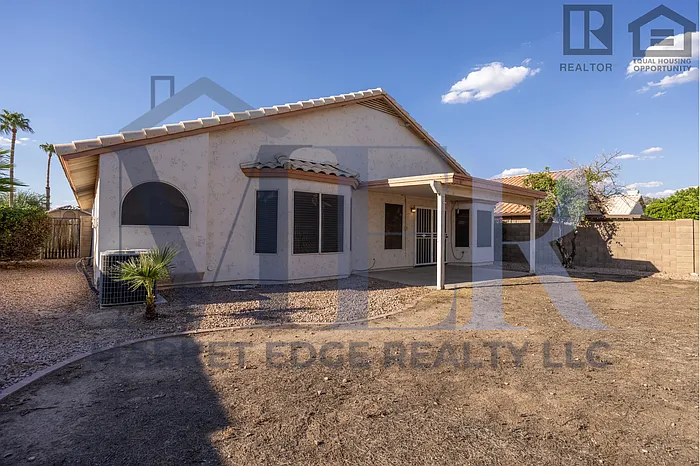 9723 W Mohawk Ln — Photo 37