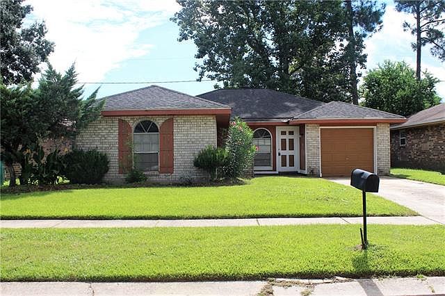 1st image of 2224 Yorktowne Dr