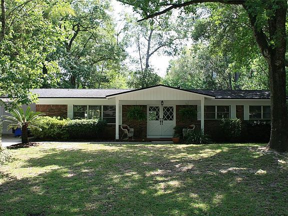 3rd image of 1119 NW 39th Dr