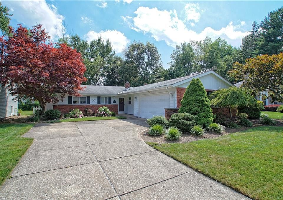 1st image of 5430 W 229th St