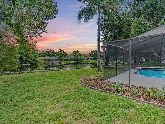 3rd image of 2380 Violet Pl