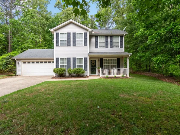 117 Zippo Pine Dr, Williamston, SC 29697