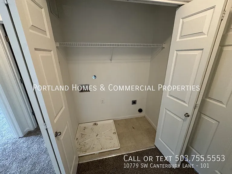 10779 SW Canterbury Ln #101 — Photo 15