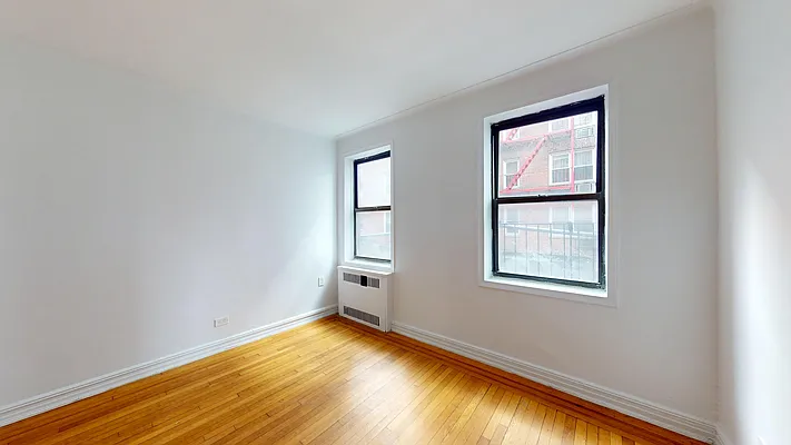 Rented by Bond New York | media 1