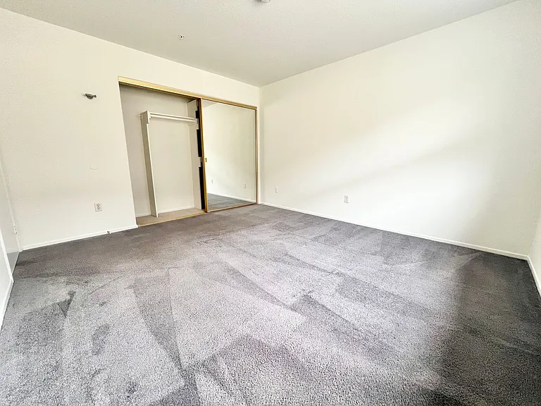 10632 Oak St — Photo 10