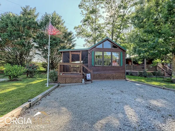 270 River Vista Dr, Sky Valley, GA 30537