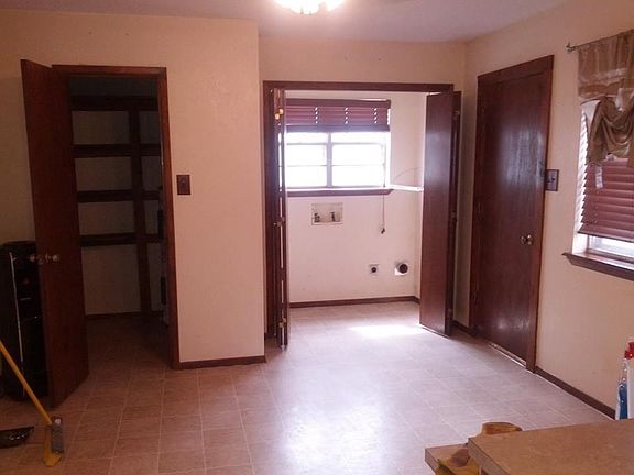 Laundry/Pantry