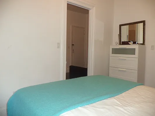 Rented by L.Nelson & Associates | media 28