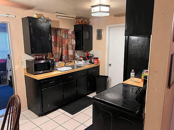4th image of 5776 Gramercy Drive