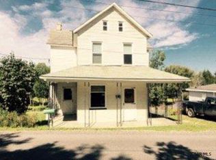 3112 Graham Ave, Windber, PA 15963