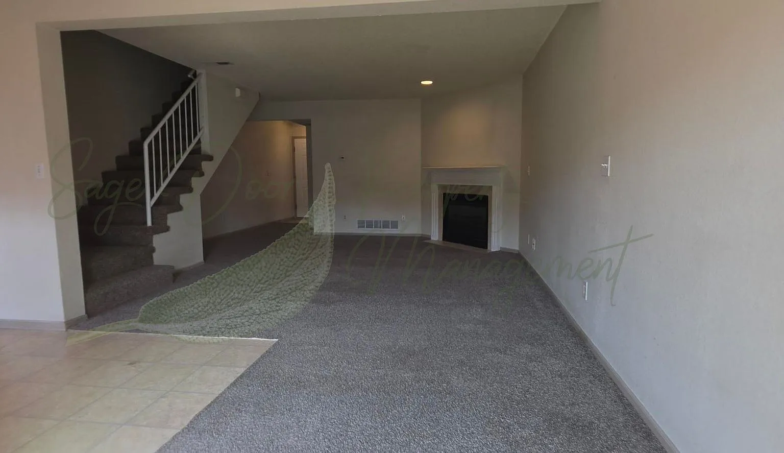 204 NE Sunshine Street — Photo 3