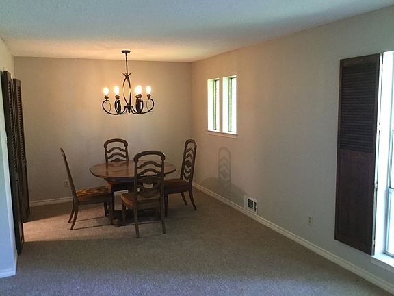 5th image of 10716 Creekmere Dr