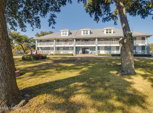 1282 Beach Blvd APT 104, Biloxi, MS 39530