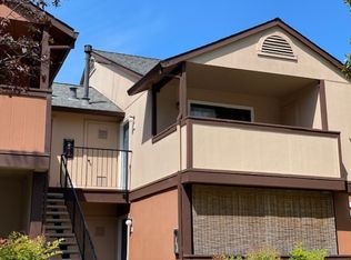 8201 Camino Colegio Dr, Rohnert Park, CA 94928