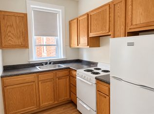 33-35 Lancaster Ter #204, Brookline, MA 02446