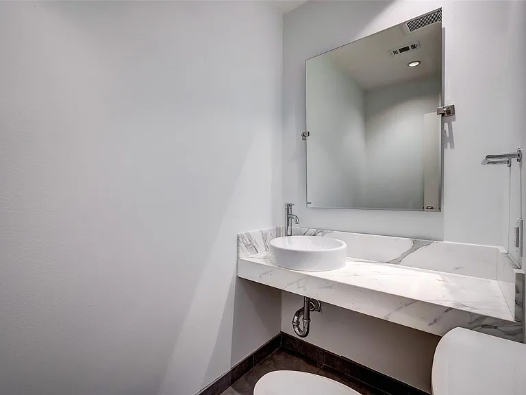 15 Saddlebrook Ln — Photo 37