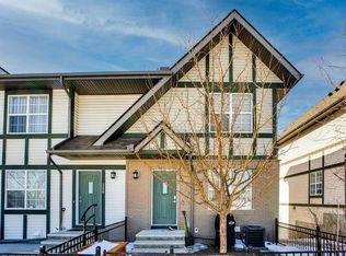 330 E Cranford Ct SE, Calgary, AB T3M0W3