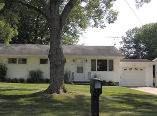 518 W Prairie Ave, Hastings, MI