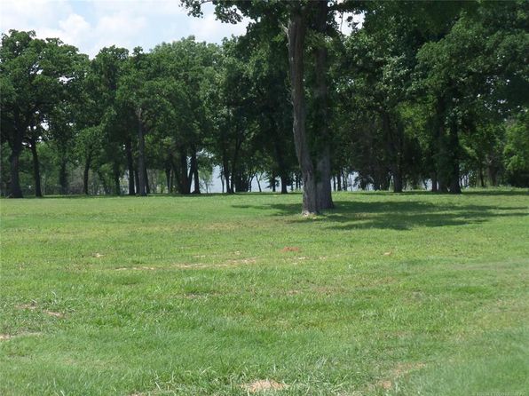 View Of Lake Texoma 73439 Real Estate 12 Homes For Sale Zillow