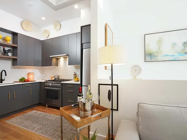 99 Conselyea Street image 1 of 20