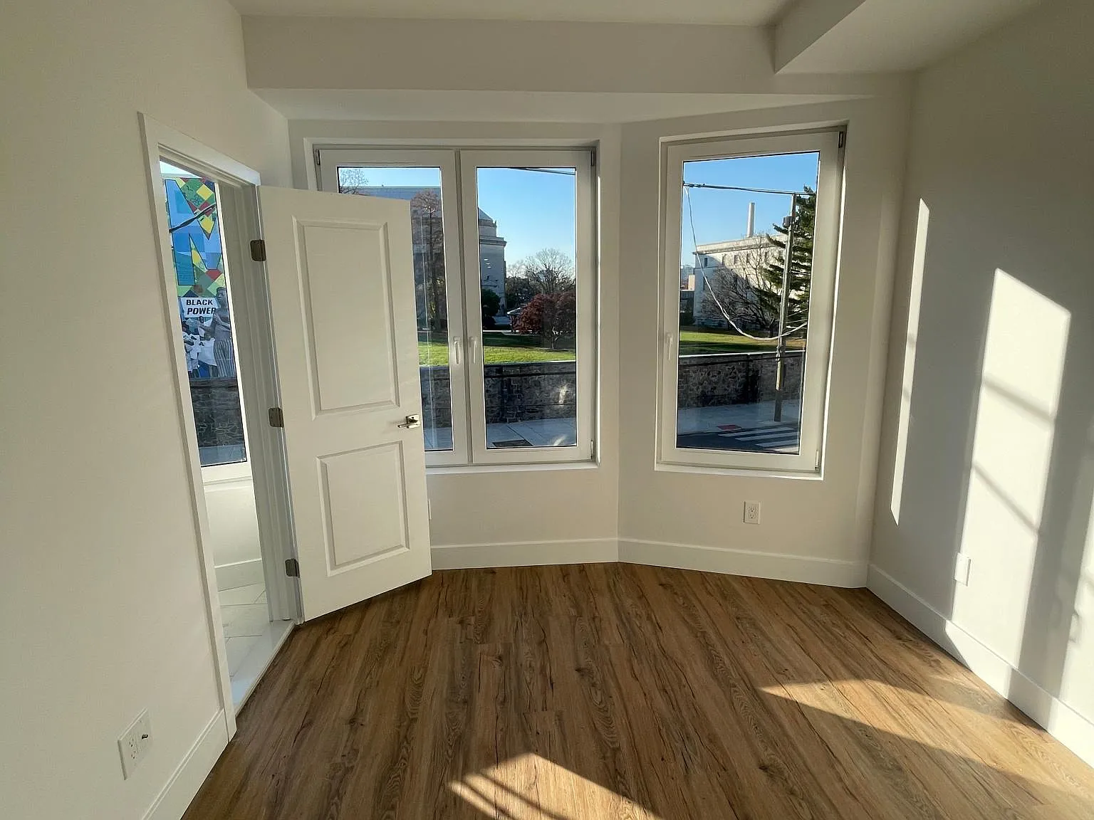2 bed, $1,750 — Photo 2