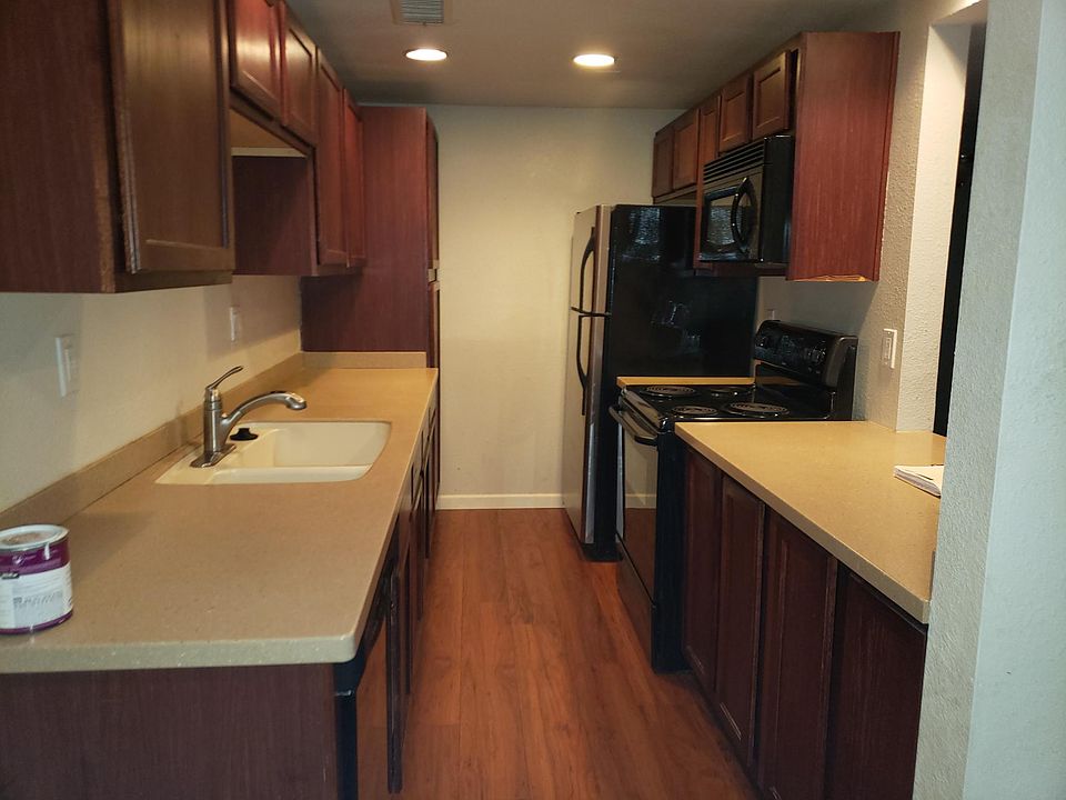 2nd image of 424 W Brown Rd Unit 238