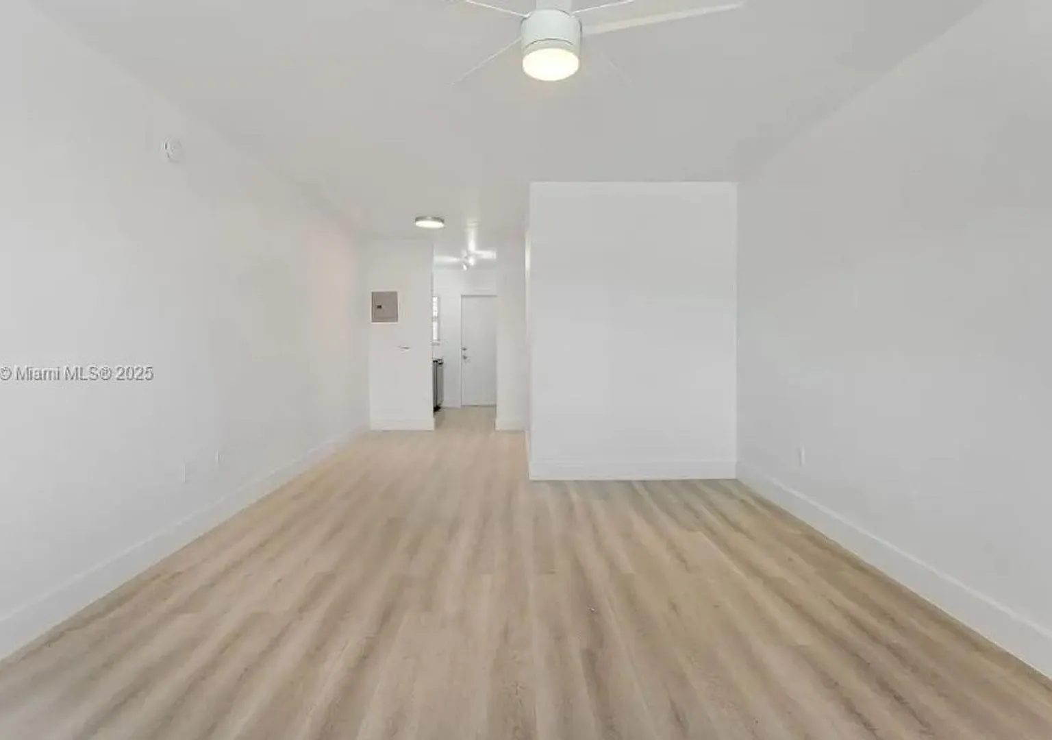 1038 11th Street — Photo 3