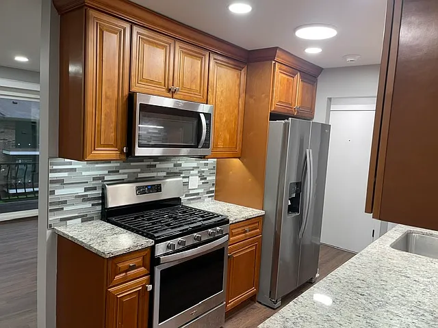 1444 Carriage Ln #4 — Photo 7