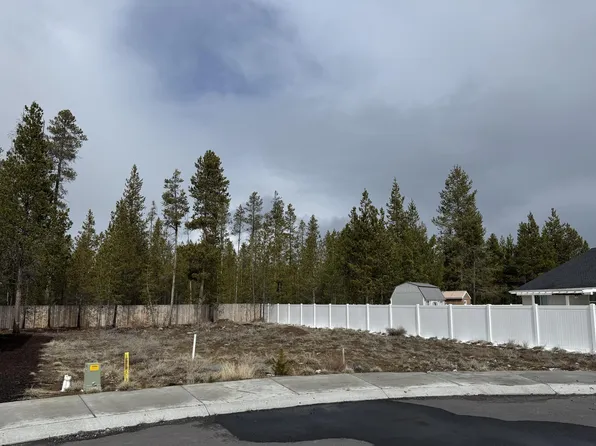 16632 Landing Ct, La Pine, OR 97739