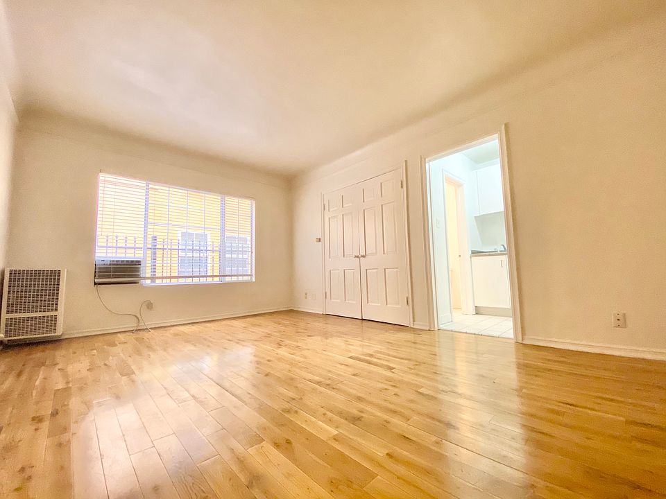 1st image of 723 S Mansfield Ave #103A