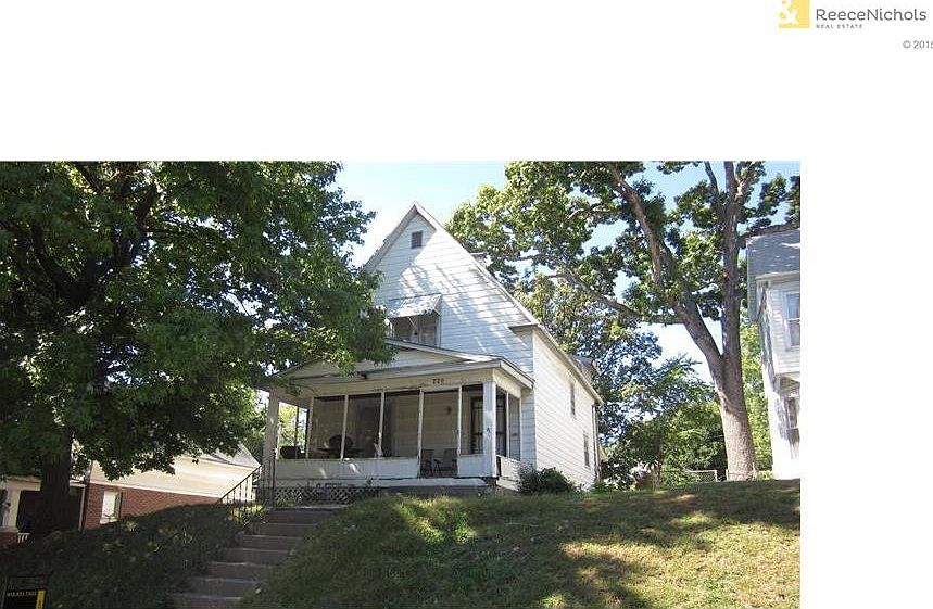 1st image of 220 N 15th St