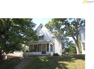 220 N 15th St, Kansas City, KS 66102