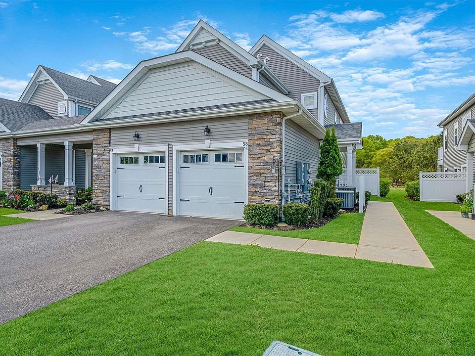 1st image of 58 Willow Circle #58