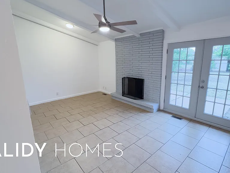 2714 Tottingham Rd — Photo 10