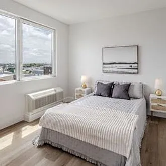 28 Jefferson St #409 — Photo 14