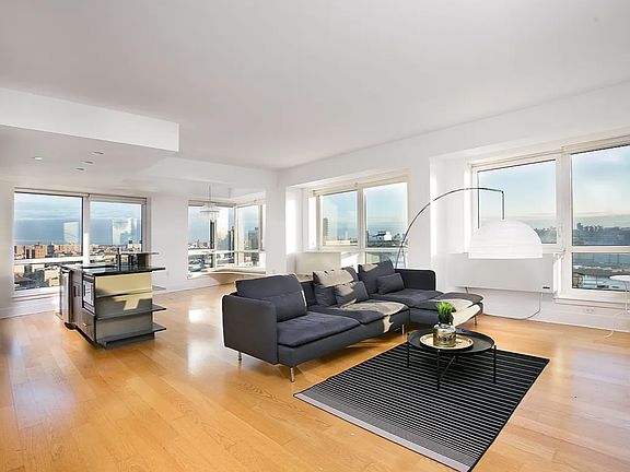 3rd image of 440 Kent Ave APT 18E