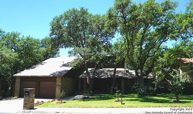 1st image of 19923 Encino Cv