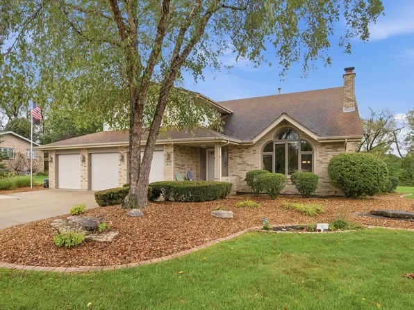 11630 Parkside Ln, Mokena, IL 60448