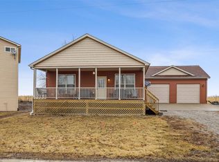 5365 Longhorn Trl, Melrose, IA 52569
