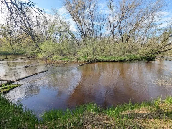 1706 Brookridge Rd #9, Friendship, WI 53934