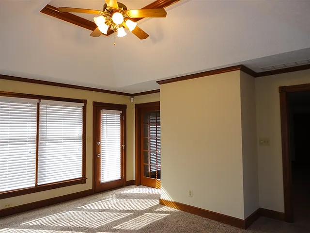 1121 New Harmony Dr — Photo 11